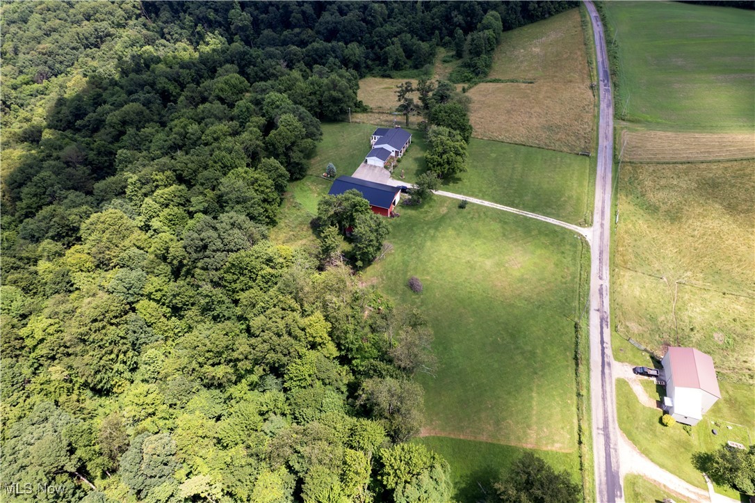 1292 Cinder Road SE Bergholz OH 43908