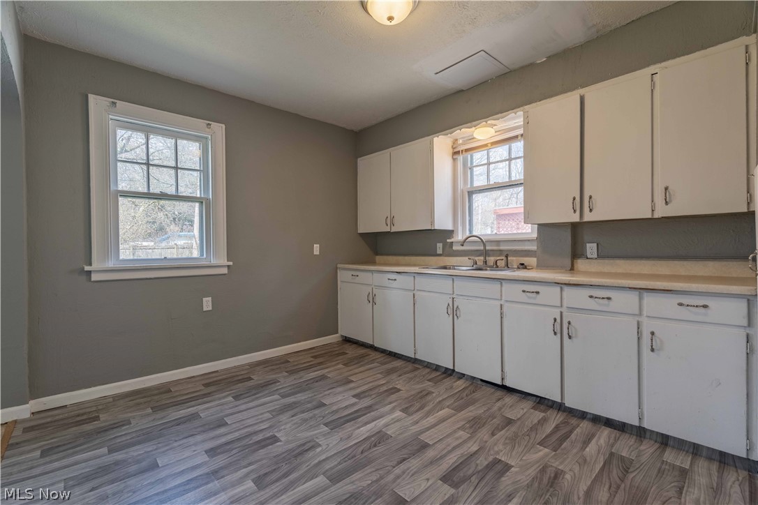 341 E Archwood Avenue Akron OH 44301