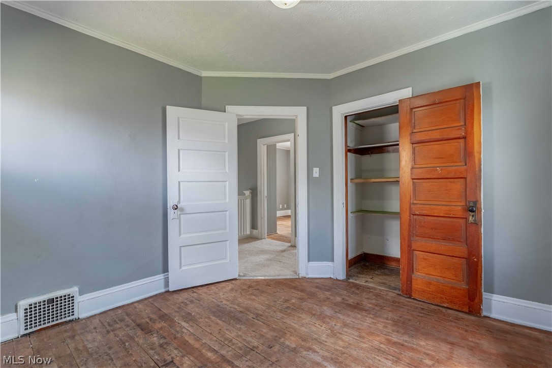341 E Archwood Avenue Akron OH 44301