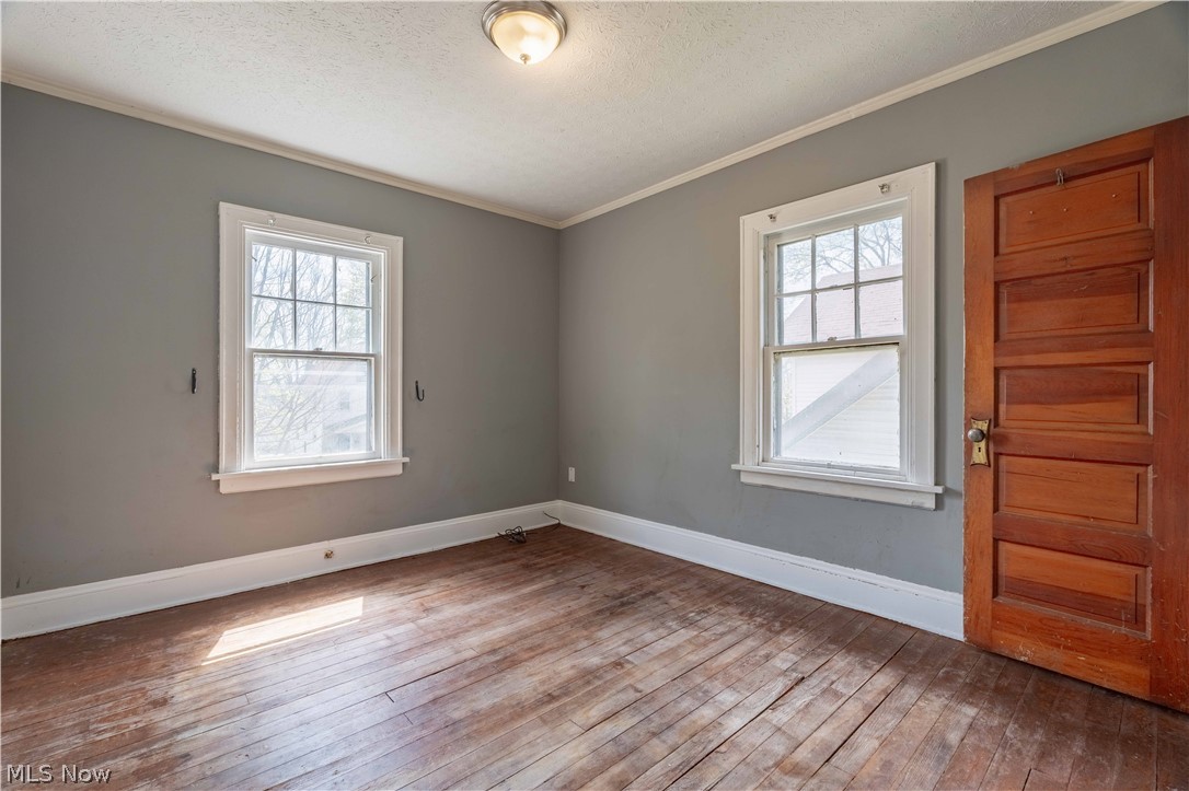 341 E Archwood Avenue Akron OH 44301