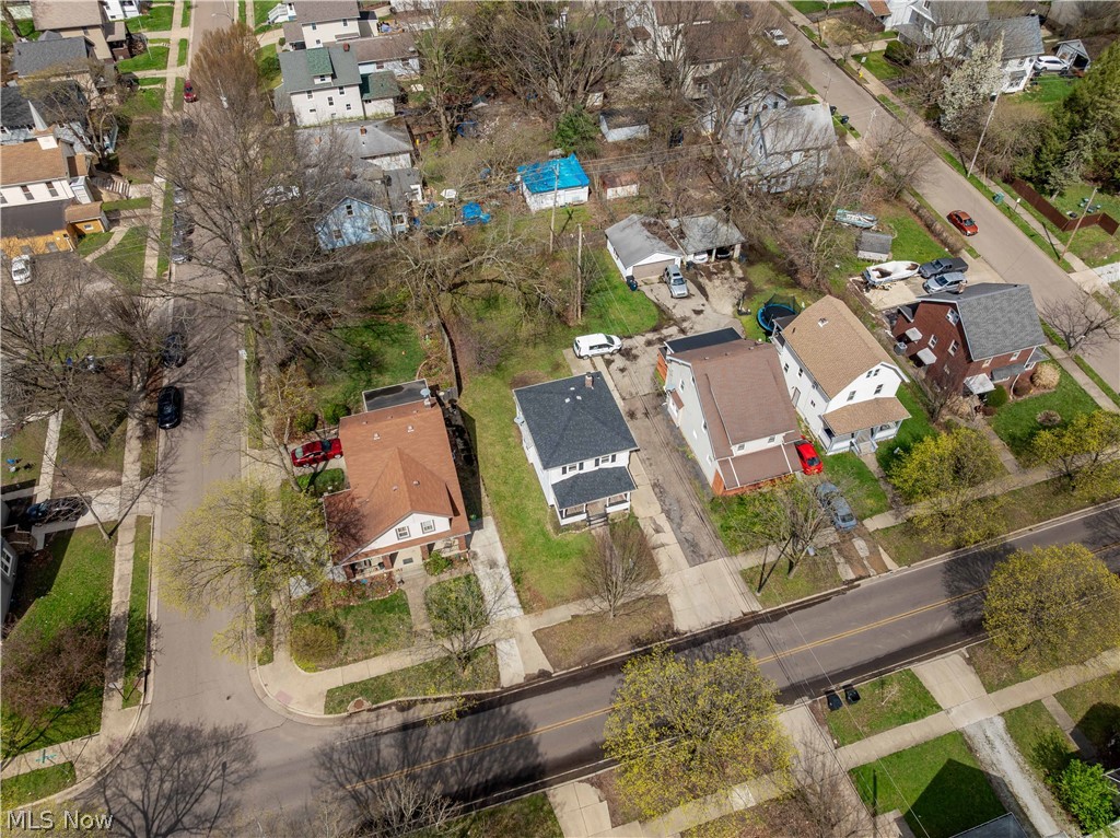 341 E Archwood Avenue Akron OH 44301