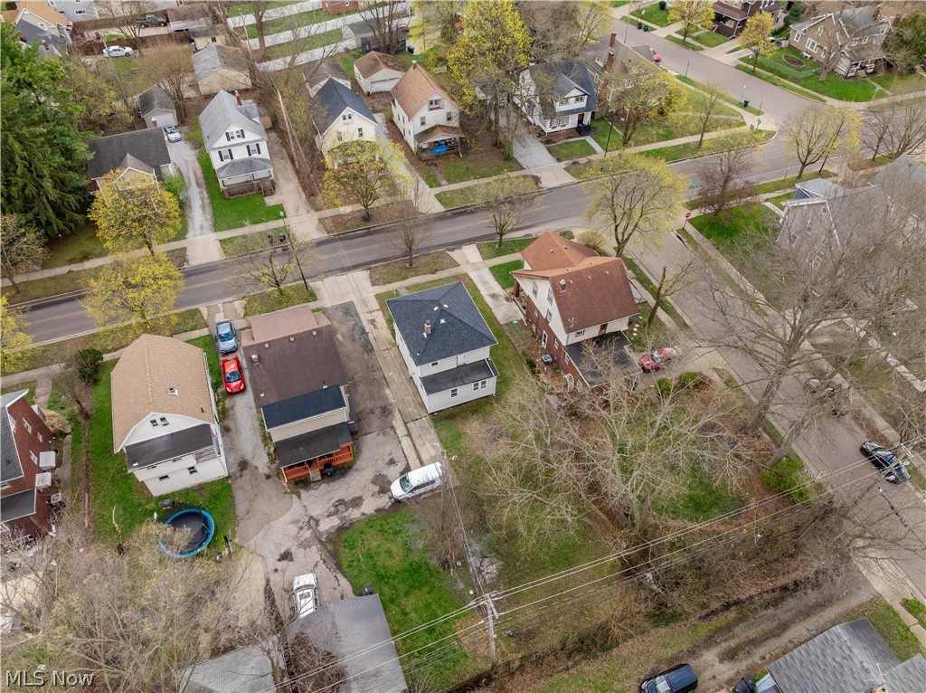 341 E Archwood Avenue Akron OH 44301