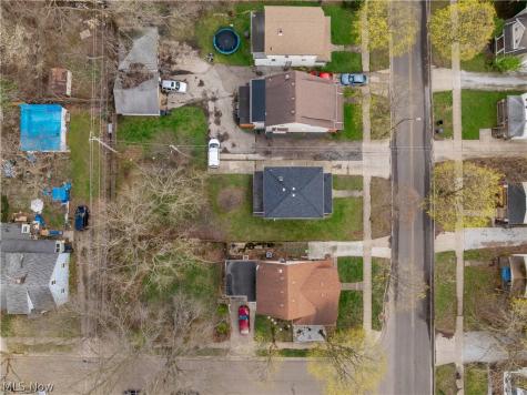 341 E Archwood Avenue Akron OH 44301