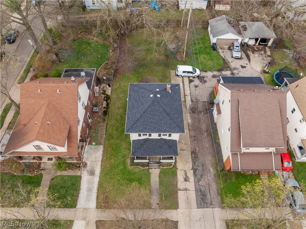 341 E Archwood Avenue Akron OH 44301