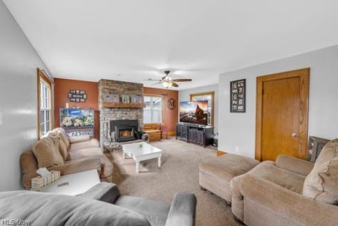 624 E Ford Avenue Barberton OH 44203