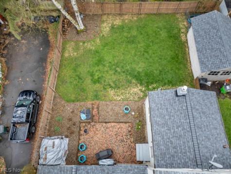 624 E Ford Avenue Barberton OH 44203