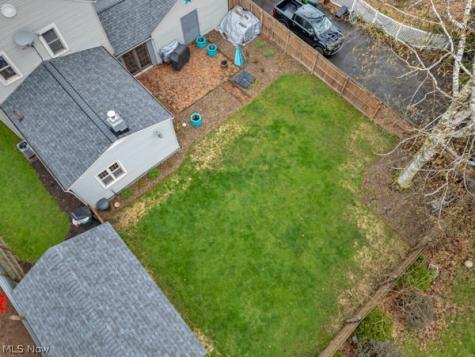 624 E Ford Avenue Barberton OH 44203