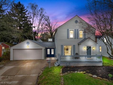 624 E Ford Avenue Barberton OH 44203