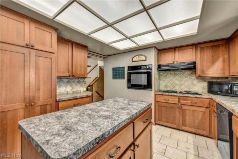 3665 Russett Drive Broadview Heights OH 44147