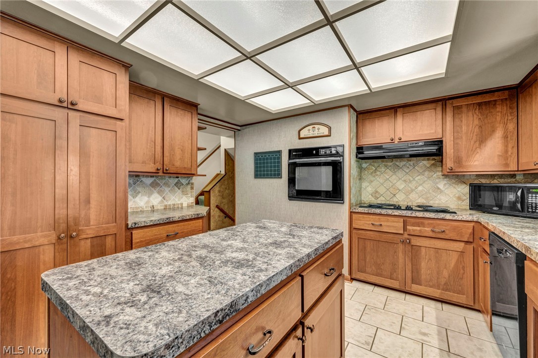 3665 Russett Drive Broadview Heights OH 44147
