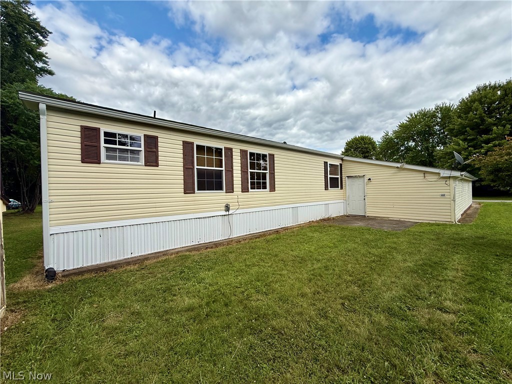 68 Stoneybrook Drive Hubbard OH 44425