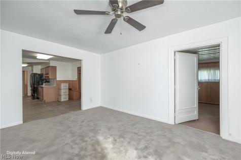 2985 Albrecht Avenue Akron OH 44312