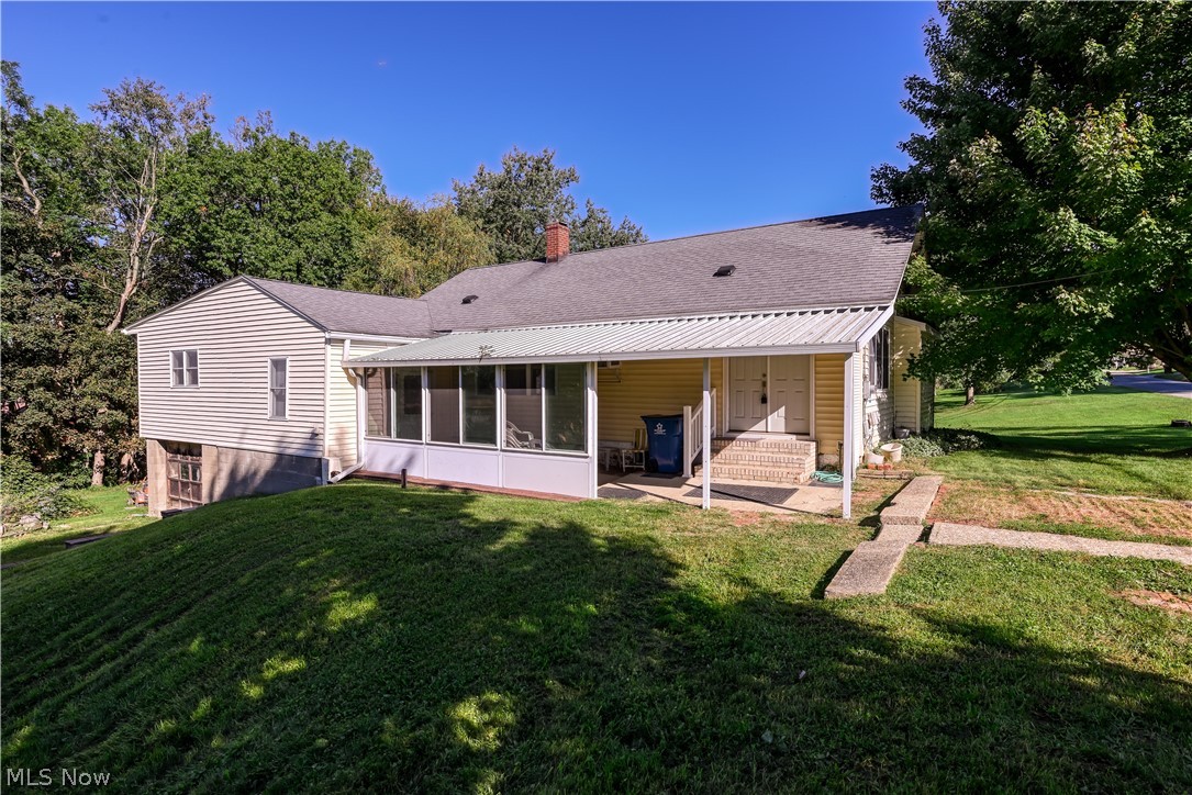2985 Albrecht Avenue Akron OH 44312