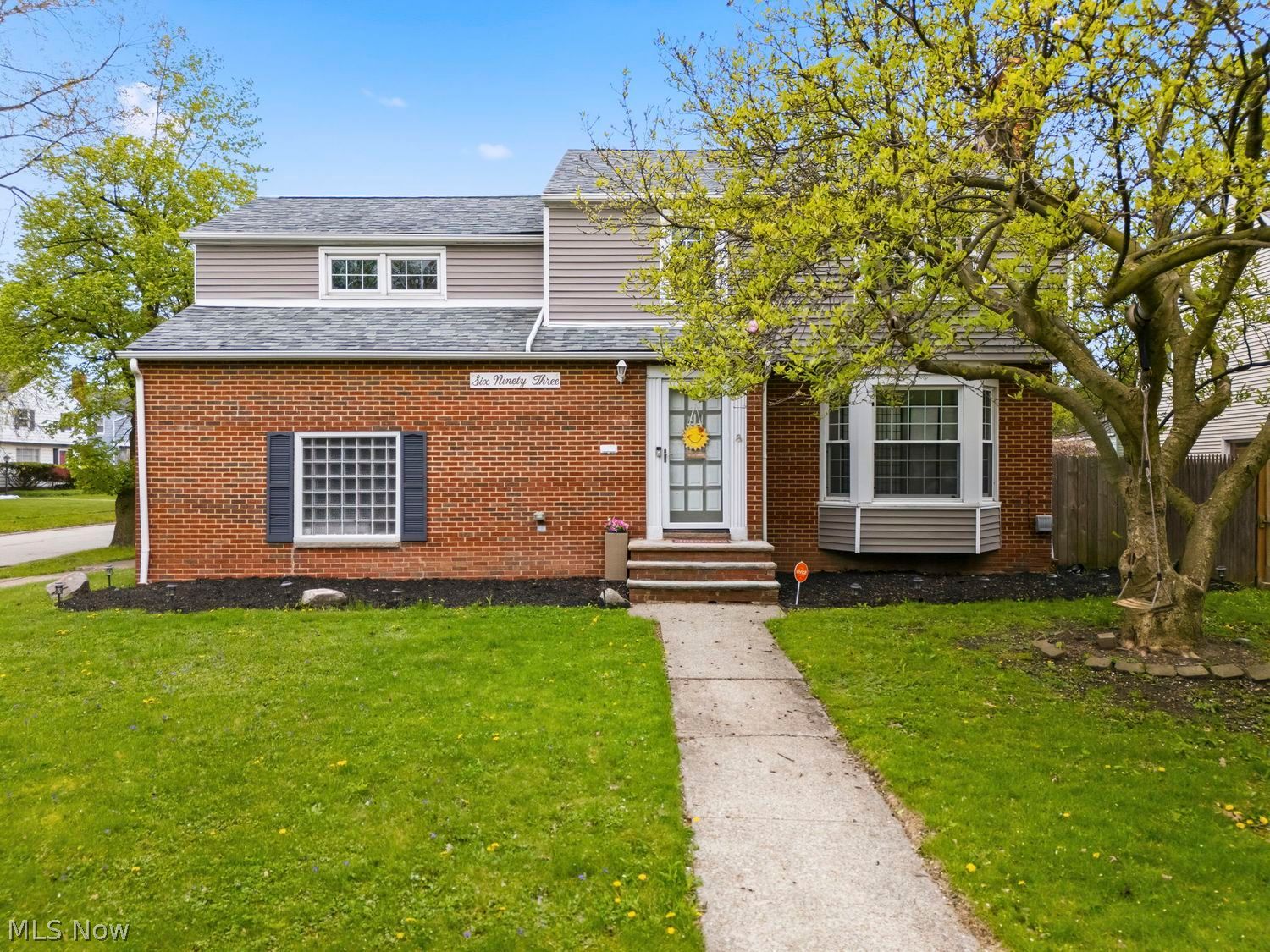 693 Quilliams Road South Euclid OH 44121