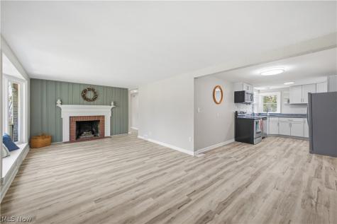 3232 Bears Den Road Youngstown OH 44511