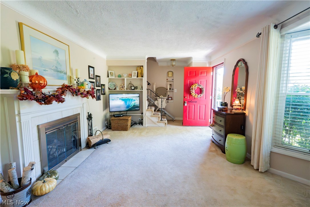 1403 Clearview Road Lyndhurst OH 44124