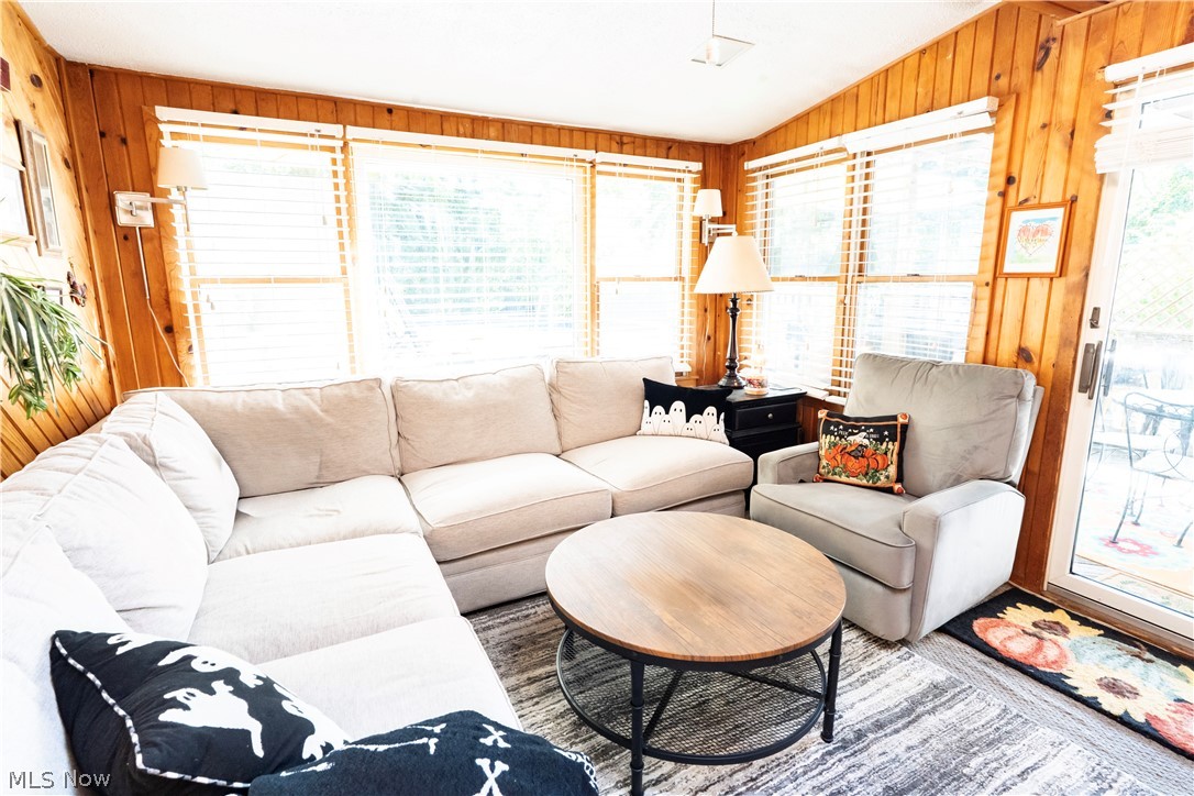1403 Clearview Road Lyndhurst OH 44124