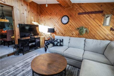 1403 Clearview Road Lyndhurst OH 44124