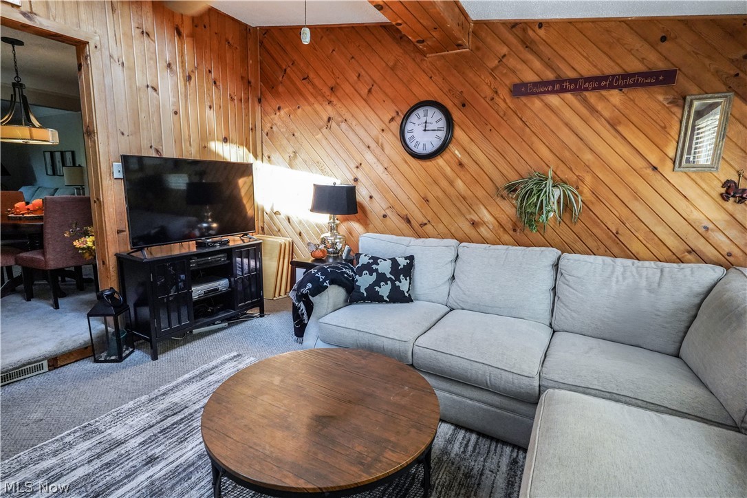 1403 Clearview Road Lyndhurst OH 44124