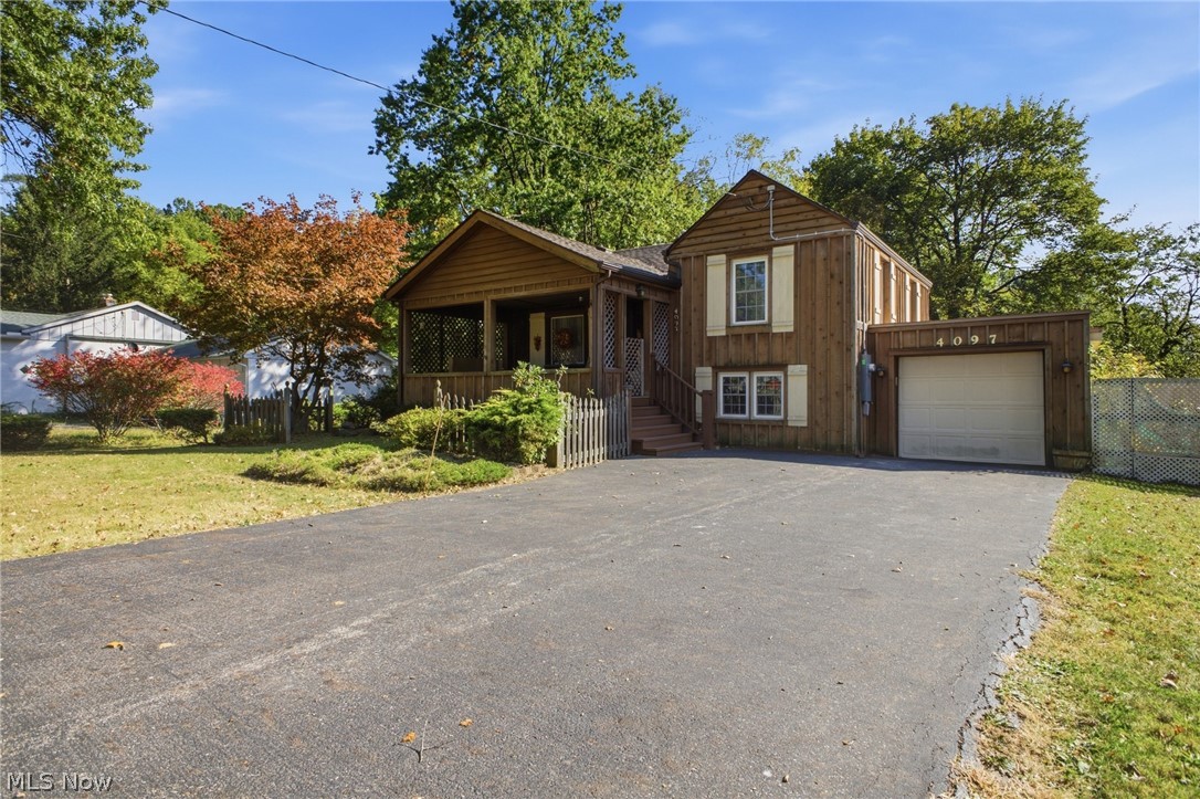 4097 Burkey Road Austintown OH 44515
