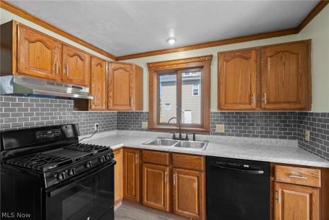 160 Claremont Avenue NW Canton OH 44708