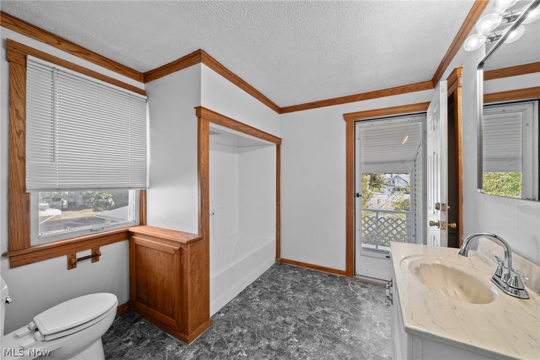 160 Claremont Avenue NW Canton OH 44708
