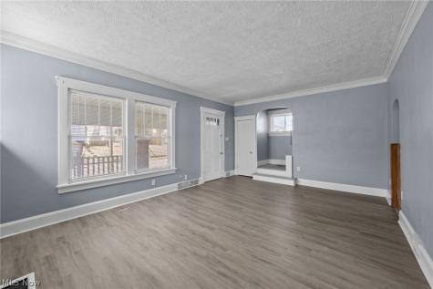 160 Claremont Avenue NW Canton OH 44708