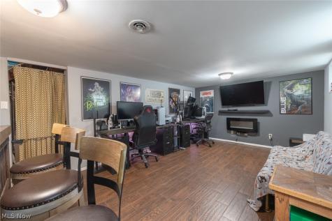 13473 Donald Drive Brook Park OH 44142