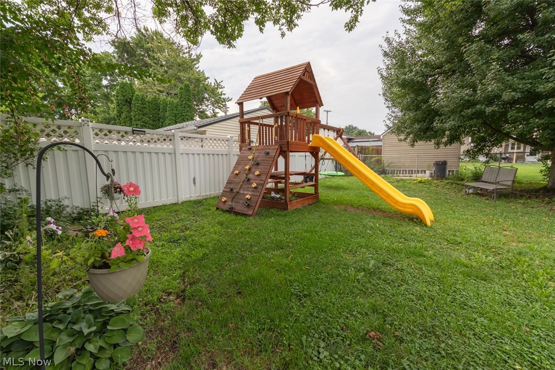 13473 Donald Drive Brook Park OH 44142
