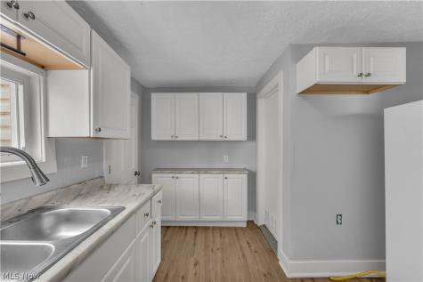 3221 Trowbridge Avenue Cleveland OH 44109