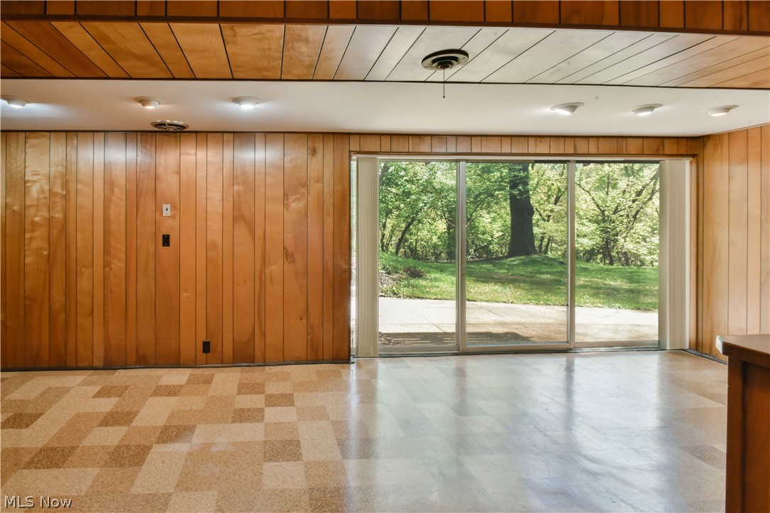 2930 Valley Lane Sandusky OH 44870