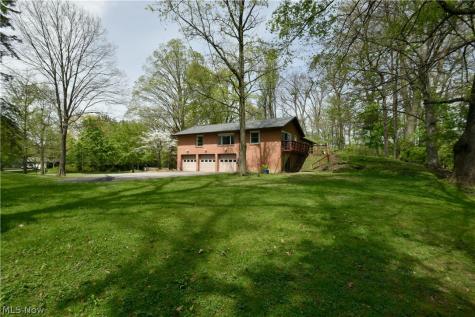 2930 Valley Lane Sandusky OH 44870