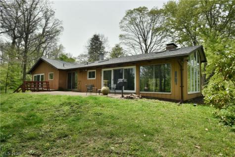 2930 Valley Lane Sandusky OH 44870