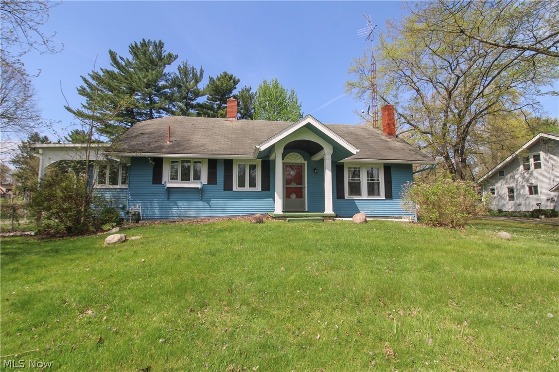 628 North Road SE Warren OH 44484