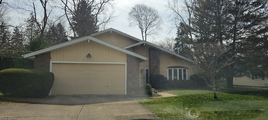 29925 Winsor Drive Bay Village OH 44140