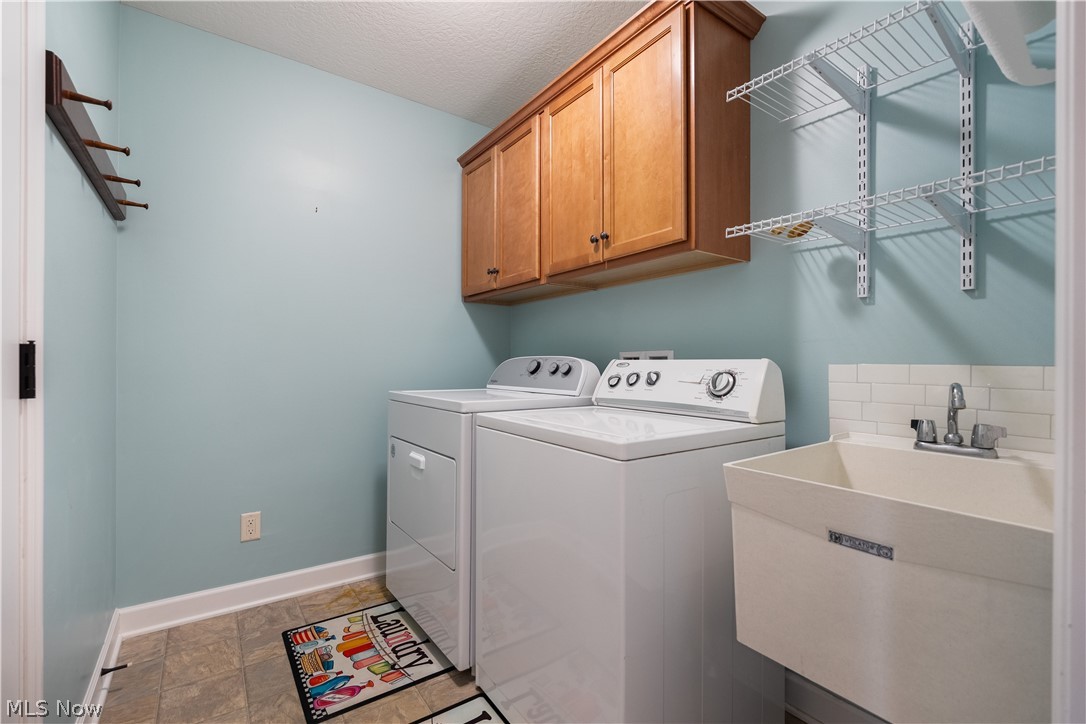 6617 Harness Circle NE Canton OH 44721