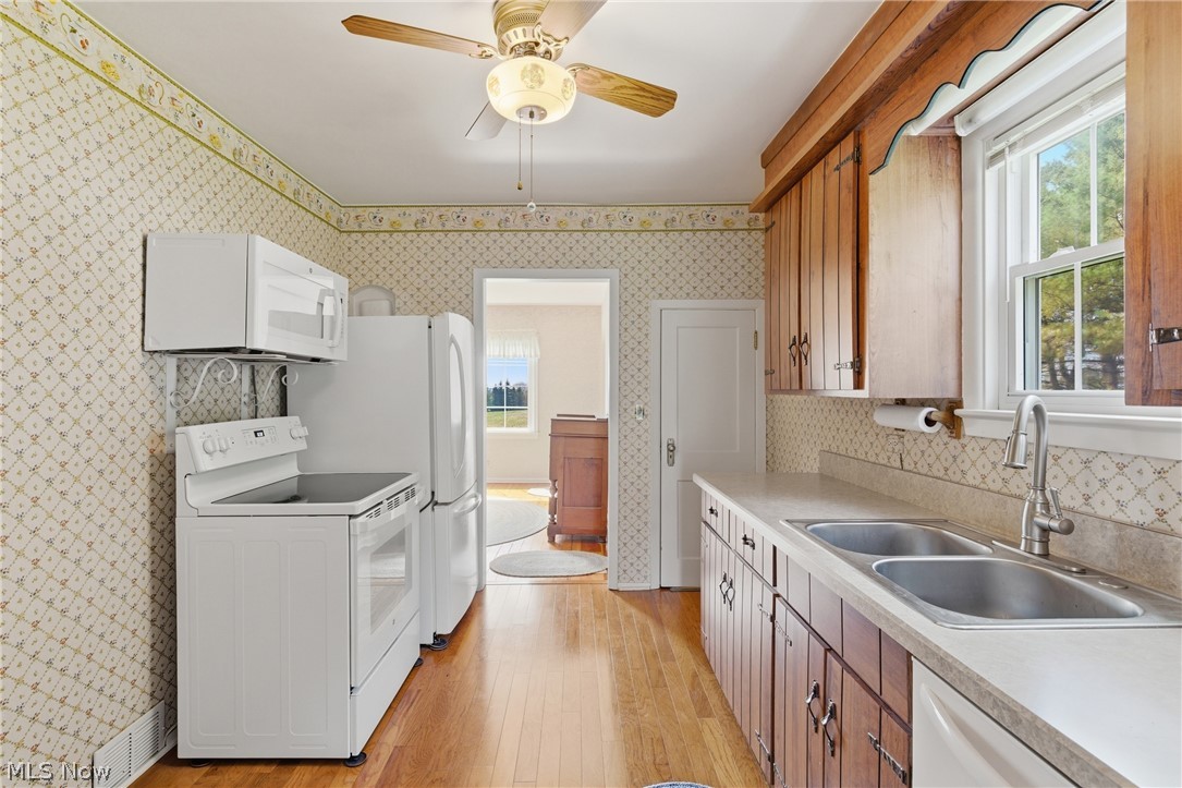 13130 Kinsman Road Burton OH 44021