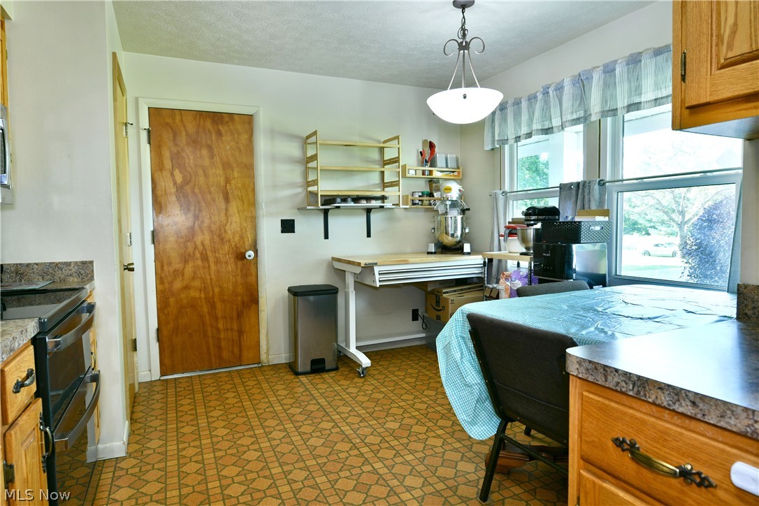2484 Mahan Denman Road Cortland OH 44410
