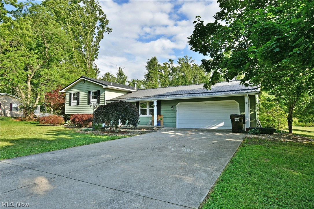 2484 Mahan Denman Road Cortland OH 44410