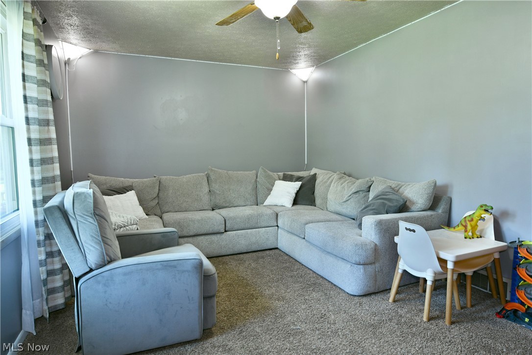 2484 Mahan Denman Road Cortland OH 44410