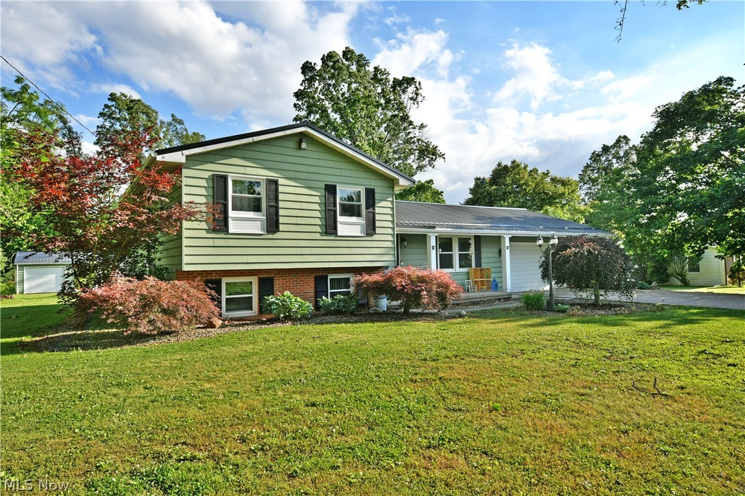 2484 Mahan Denman Road Cortland OH 44410