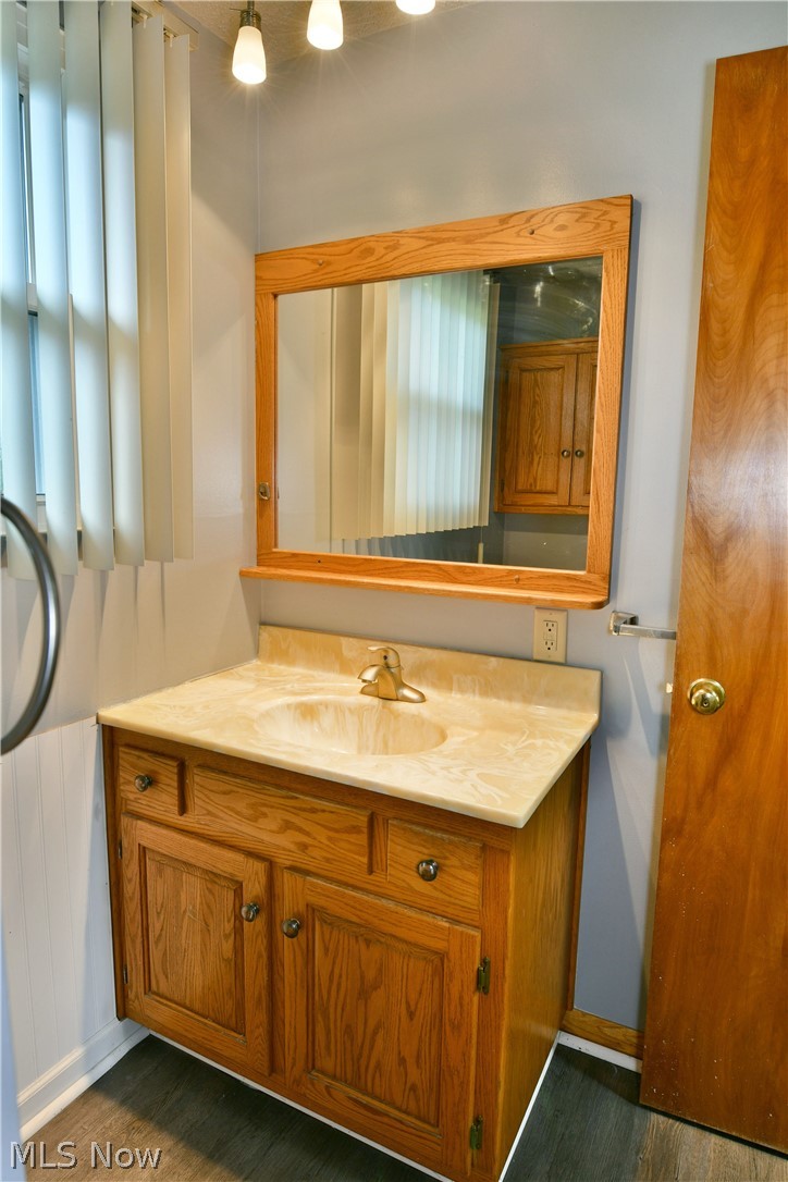 2484 Mahan Denman Road Cortland OH 44410
