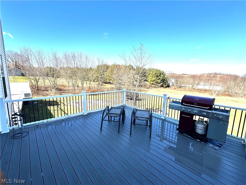 51208 Field Stone Drive East Liverpool OH 43920
