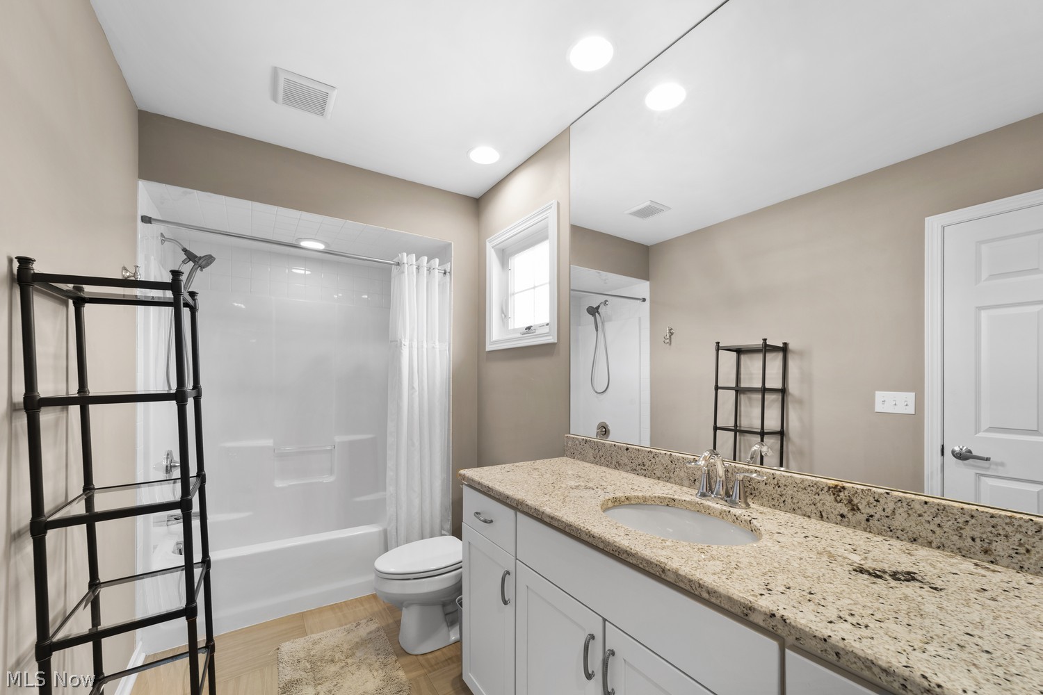 6608 Som Court Mayfield Village OH 44143