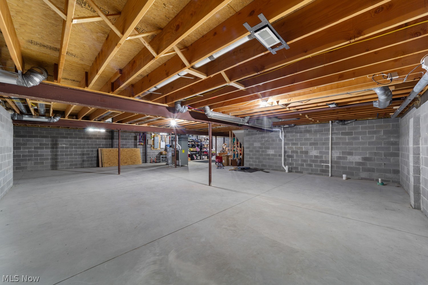 6608 Som Court Mayfield Village OH 44143
