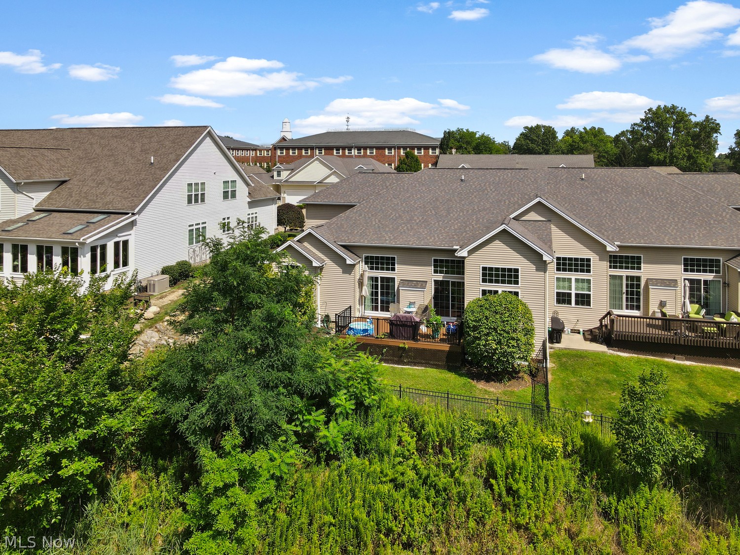6608 Som Court Mayfield Village OH 44143