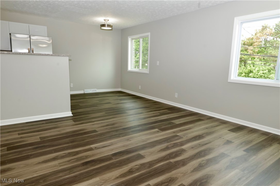 2382 Mogadore Road Akron OH 44312