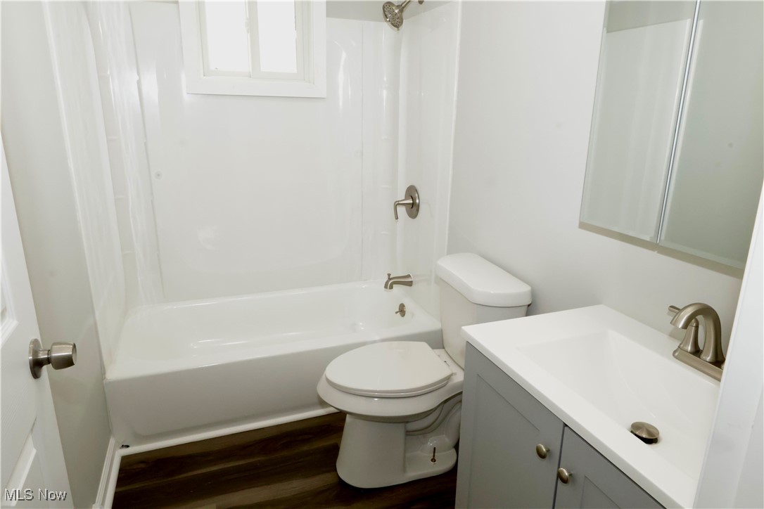 2382 Mogadore Road Akron OH 44312