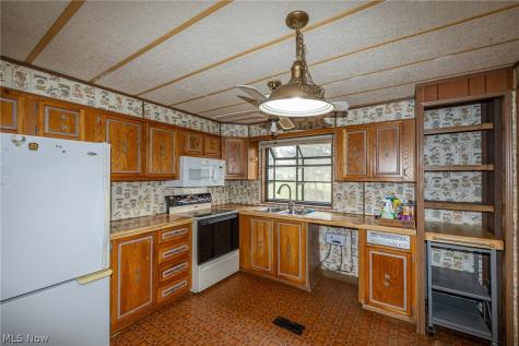 46 Sycamore Olmsted Twp OH 44138