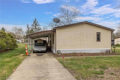 46 Sycamore Olmsted Twp OH 44138